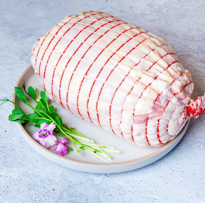 Boneless rolled chicken - Apricot & Macadamia